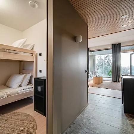 Aurora B4 Ski-in Ski-out, Mountain View By Aavalevi Lejlighed